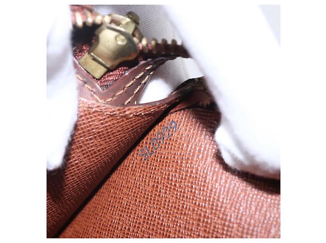 LOUIS VUITTON Pochette Uomo Monogram Borsa a Mano M51795 LV Auth 153201 Monogramma - vista 12