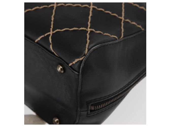 CHANEL Borsa a Mano Wild Stitch in Pelle di Agnello Nera CC Auth BA8410 Nero - vista 14