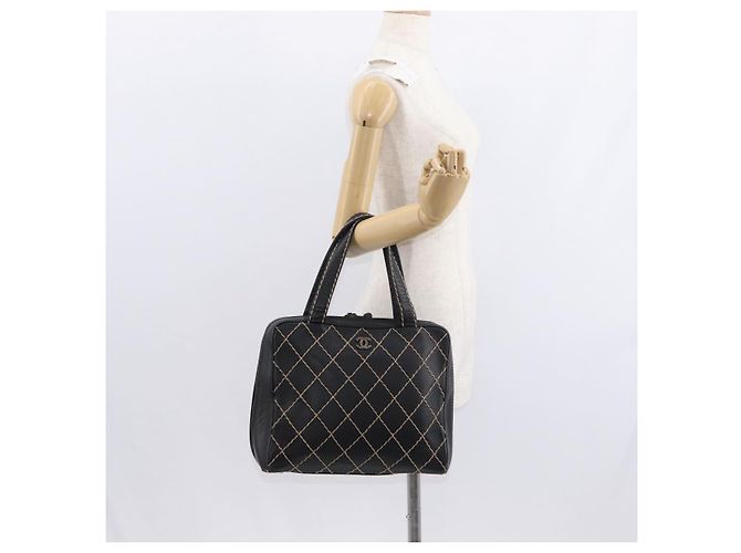 CHANEL Borsa a Mano Wild Stitch in Pelle di Agnello Nera CC Auth BA8410 Nero - vista 23