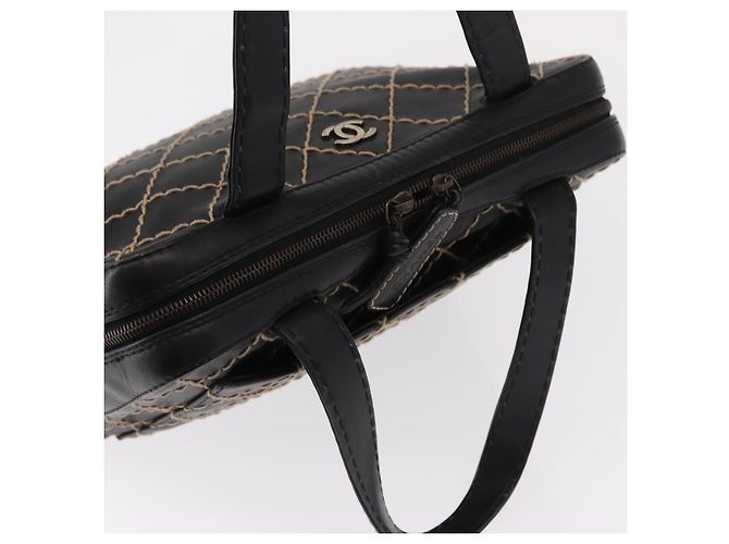 CHANEL Borsa a Mano Wild Stitch in Pelle di Agnello Nera CC Auth BA8410 Nero - vista 6