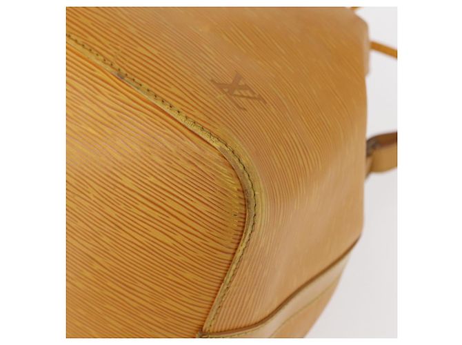 Noe LOUIS VUITTON Borsa a Spalla Petit Noé Epi Gialla M44109 LV Auth BA8332 Giallo - vista 14
