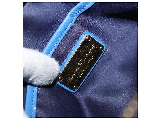 Borsa a Spalla Vala Chain in Pelle Blu Oro Salvatore Ferragamo Auth ka240 D'oro - vista 18