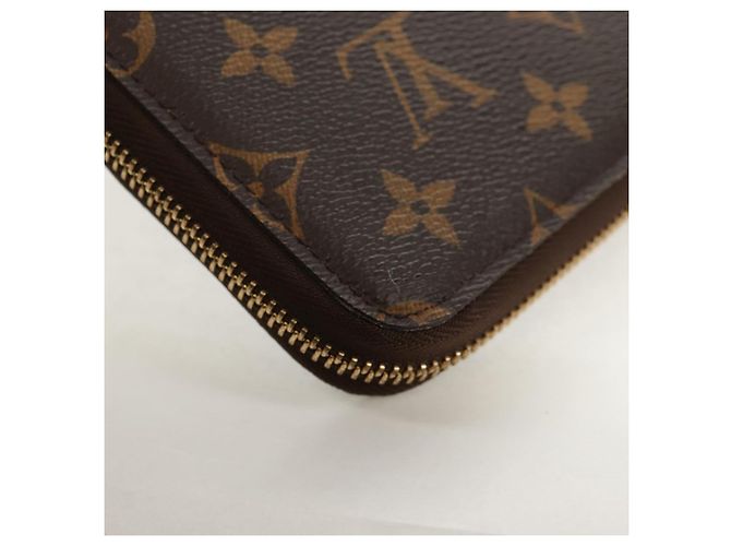 LOUIS VUITTON Monogram iPad Essentials Custodia per iPad M56253 LV Auth 128543M Monogramma - vista 17