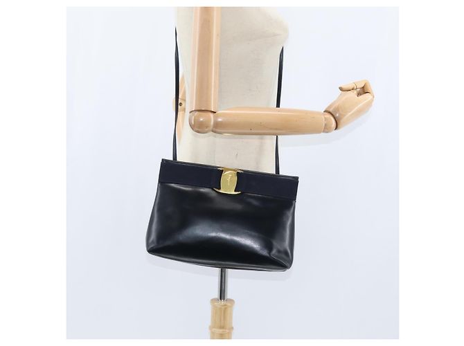 Borsa a Spalla Vala in Pelle Blu Navy e Oro di Salvatore Ferragamo Auth bs30511 D'oro - vista 20