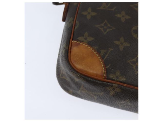 LOUIS VUITTON Bolsa de Hombro Monogram Danube M45266 LV Auth BA7395 Monograma - vista 17
