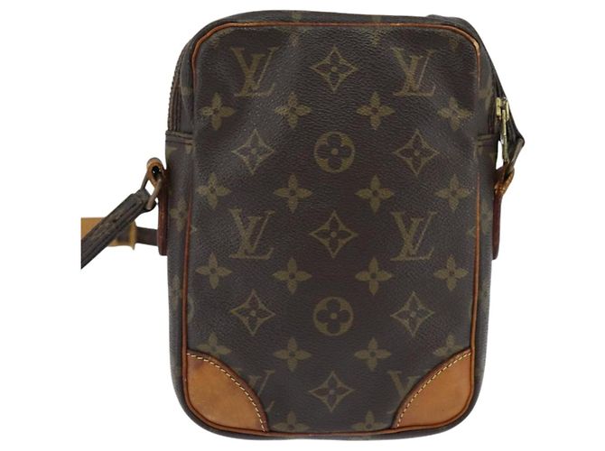 LOUIS VUITTON Bolsa de Hombro Monogram Danube M45266 LV Auth BA7395 Monograma - vista 2