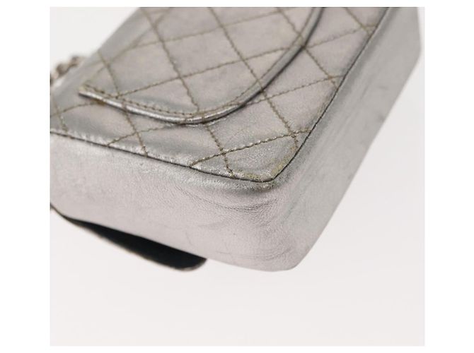 CHANEL Borsa a Mano Matelassé con Catena in Pelle di Agnello CC Argento Auth 148202 - vista 12