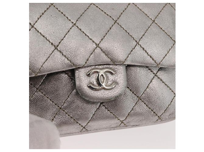 CHANEL Borsa a Mano Matelassé con Catena in Pelle di Agnello CC Argento Auth 148202 - vista 14