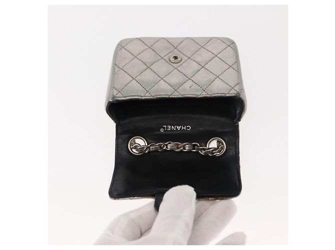 CHANEL Borsa a Mano Matelassé con Catena in Pelle di Agnello CC Argento Auth 148202 - vista 15