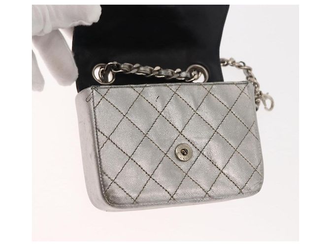 CHANEL Borsa a Mano Matelassé con Catena in Pelle di Agnello CC Argento Auth 148202 - vista 17