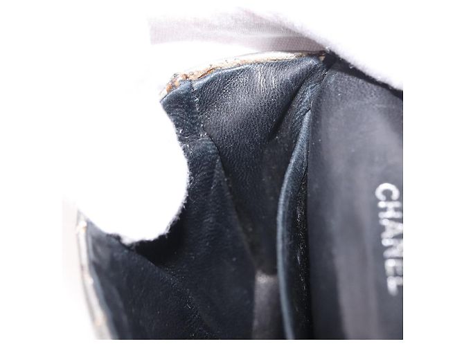 CHANEL Borsa a Mano Matelassé con Catena in Pelle di Agnello CC Argento Auth 148202 - vista 21