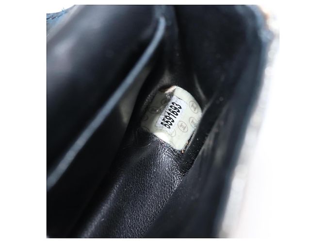 CHANEL Borsa a Mano Matelassé con Catena in Pelle di Agnello CC Argento Auth 148202 - vista 23