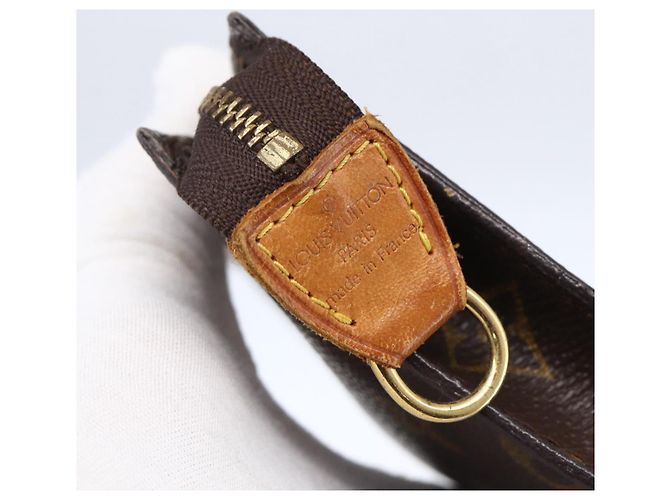 Bucket LOUIS VUITTON Monogramma Secchiello PM Pochette Accessorio LV Auth 147070 - vista 8