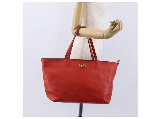 Borsa tote in pelle rossa e oro Auth 121300 di Salvatore Ferragamo - vista 23