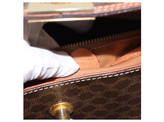 Céline Borsa a mano in tela Macadam CELINE in pelle PVC marrone oro Auth ep11633 D'oro - vista 26