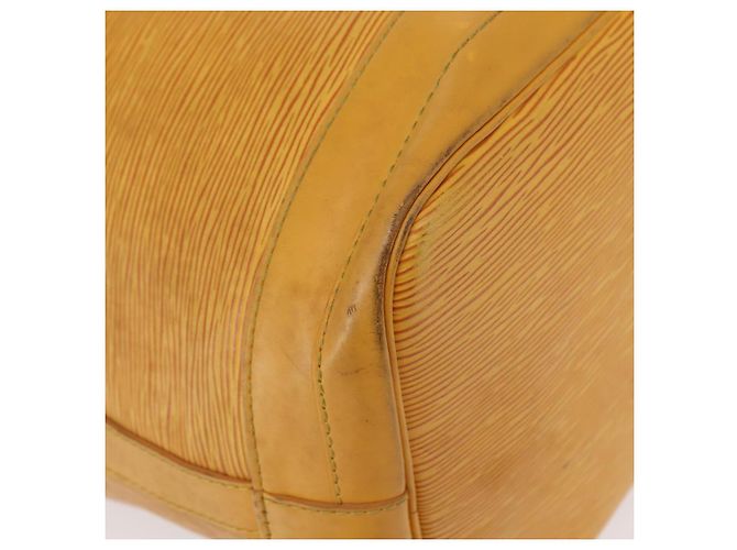 LOUIS VUITTON Bolsa de Hombro Epi Noe Tassili Amarillo M44009 LV Auth 152746 - vista 15