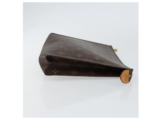 LOUIS VUITTON Poche Toilette Monogram 26 Pouch M47542 LV Auth 153380 Monogramma - vista 3