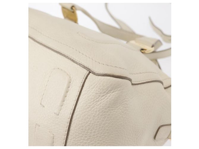Borsa a mano Vala in pelle 2 in 1 bianca e oro Auth BA7669 di Salvatore Ferragamo Bianco D'oro - vista 18