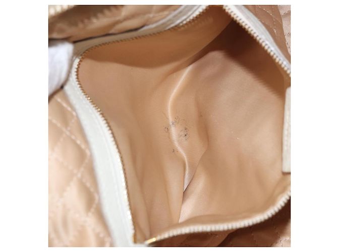 Borsa a mano Vala in pelle 2 in 1 bianca e oro Auth BA7669 di Salvatore Ferragamo Bianco D'oro - vista 24