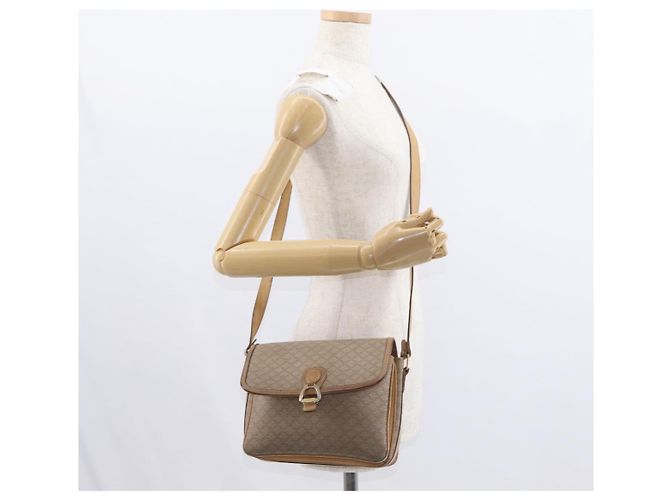 Céline Borsa a Spalla in Tela Macadam CELINE PVC Beige Oro Auth 152108 D'oro - vista 24