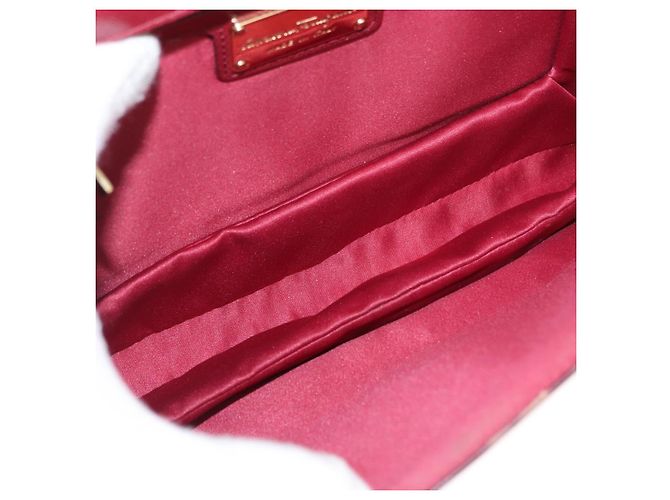 Borsa a Spalla Vala Chain in Pelle Bordeaux e Oro Auth 153977 di Salvatore Ferragamo D'oro Bordò - vista 11