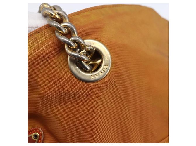 Borsa a Spalla con Catena Prada in Nylon Arancione Oro Auth bs31177 D'oro - vista 10