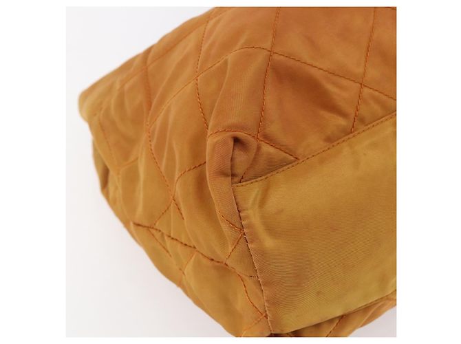 Borsa a Spalla con Catena Prada in Nylon Arancione Oro Auth bs31177 D'oro - vista 14