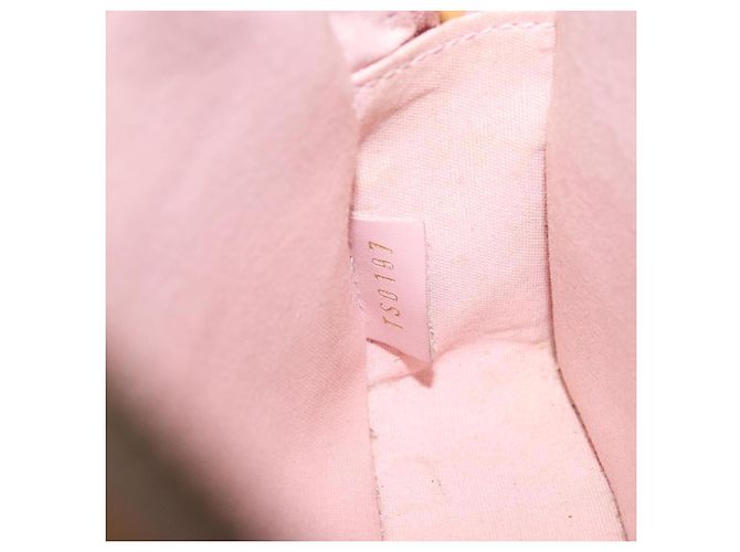 LOUIS VUITTON Pochette per Fotocamera Monogram Vernis Rosa Valerine M64058 LV Auth BA8067 - vista 12