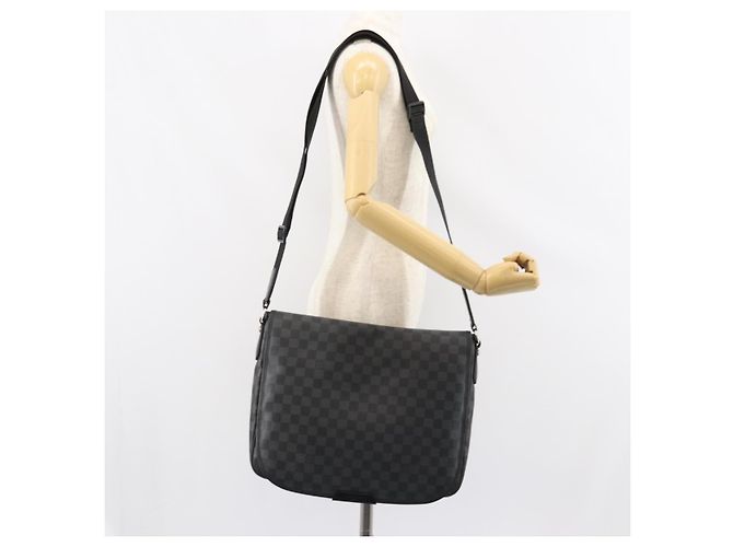 LOUIS VUITTON Sac à épaule Damier Graphite Daniel MM N58029 LV Auth 148377 Damier ebène - vue 26