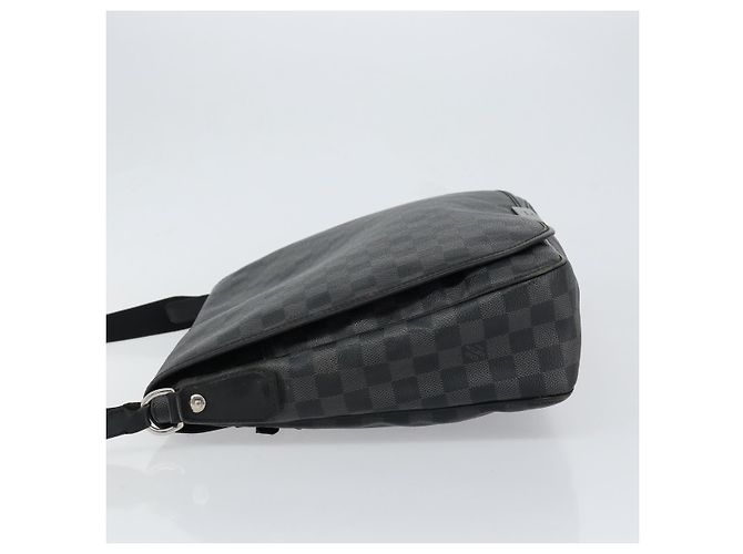LOUIS VUITTON Sac à épaule Damier Graphite Daniel MM N58029 LV Auth 148377 Damier ebène - vue 4