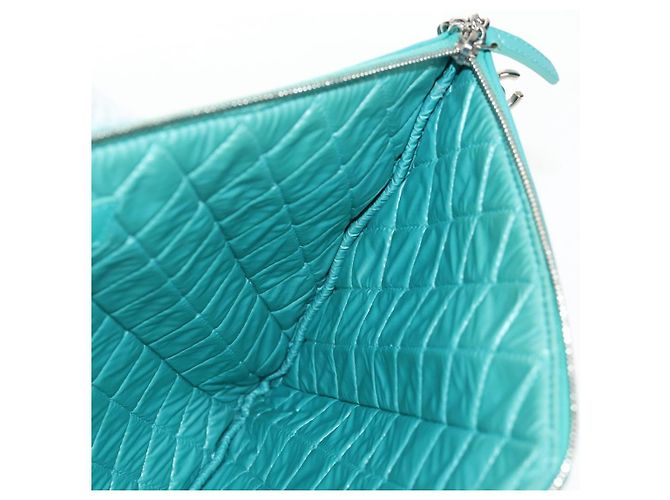 CHANEL Clutch aus Lammleder Smaragdgrün CC Auth 154047V - Ansicht 17