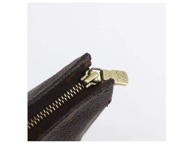 LOUIS VUITTON Poche Toilette Monogram 26 M47542 LV Auth kk587 Monograma - vista 9