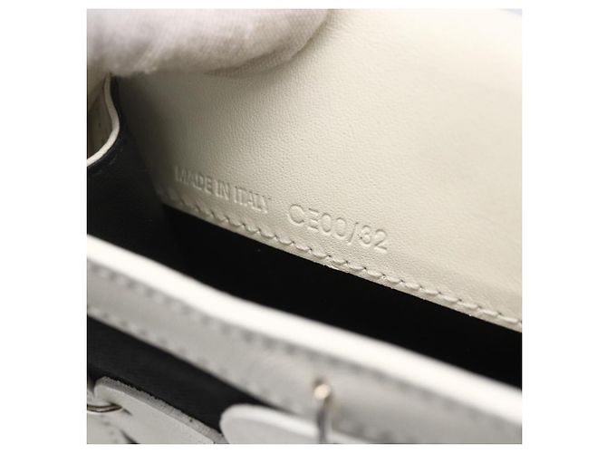 Céline Pochette a spalla CELINE Flower in pelle bianca e argento Auth 154908 Bianco - vista 18