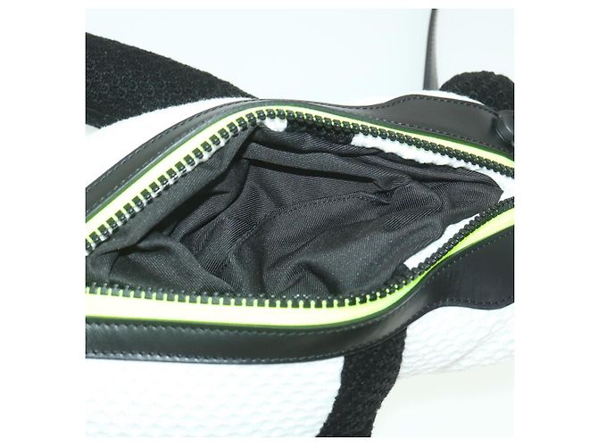 LOUIS VUITTON Borsa a Spalla LV Friend Panda Bear in Cotone Nero Bianco M57414 37880SM - vista 10