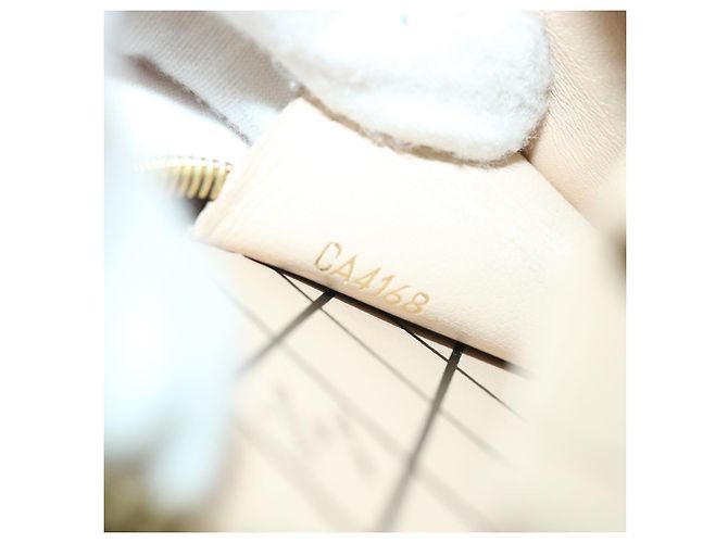 LOUIS VUITTON Catgram Cadena Micro Powat Sombrero Monedero M63886 LV Auth 47211SM Monograma - vista 11
