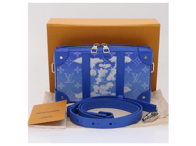 LOUIS VUITTON Monogram Clouds Soft Trunk Wallet Borsa a Spalla M45432 Auth 47398SM Bianco Blu chiaro - vista 12
