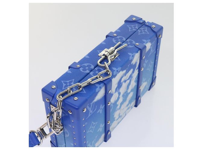 LOUIS VUITTON Monedero Trunk Monogram Clouds Azul M20403 LV Auth 61941SM Blanco - vista 6