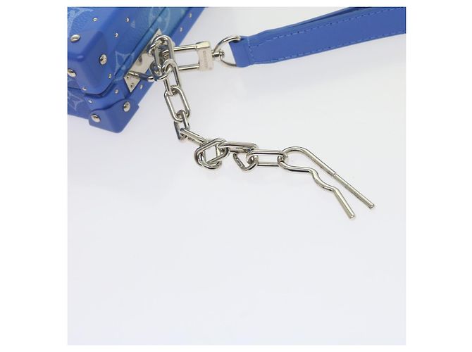 LOUIS VUITTON Monedero Trunk Monogram Clouds Azul M20403 LV Auth 61941SM Blanco - vista 8