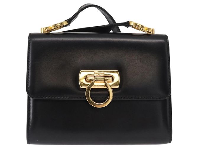 Borsa a Spalla Gancini in Pelle Nera e Oro Salvatore Ferragamo Auth bs31444 Nero D'oro - vista 13