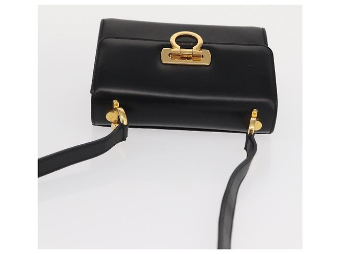 Borsa a Spalla Gancini in Pelle Nera e Oro Salvatore Ferragamo Auth bs31444 Nero D'oro - vista 6