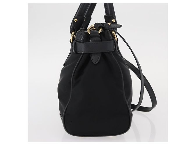 Borsa a mano Gancini in nylon 2 in 1 nera e oro Auth 154686 di Salvatore Ferragamo Nero D'oro - vista 4