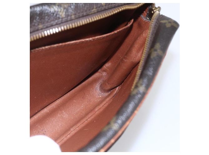 LOUIS VUITTON Pochette Compiegne 23 M51847 Auth LV 154777 Monogramme - vue 18
