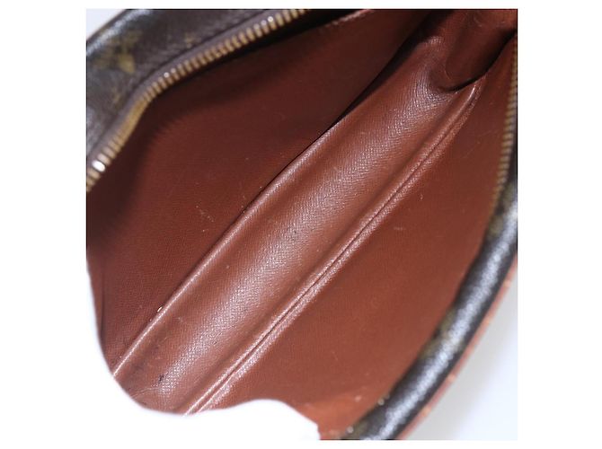 LOUIS VUITTON Pochette Compiegne 23 M51847 Auth LV 154777 Monogramme - vue 9