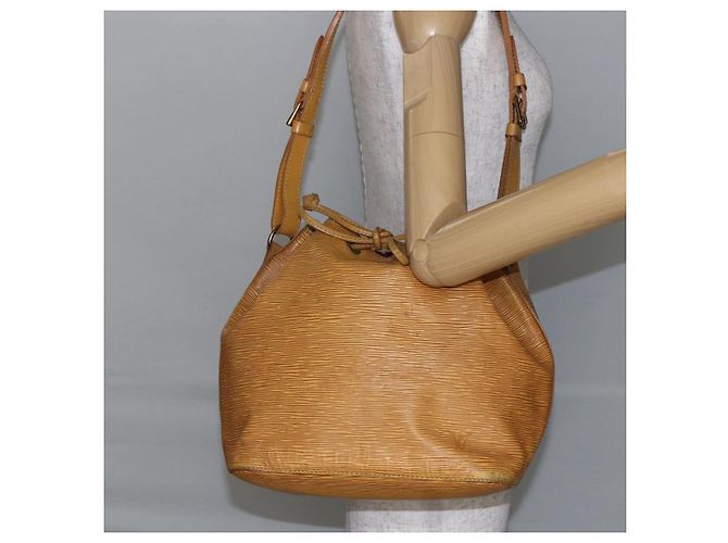 Noe LOUIS VUITTON Borsa a Spalla Petit Noé Epi Gialla M44109 LV Auth BA6681 Giallo - vista 20