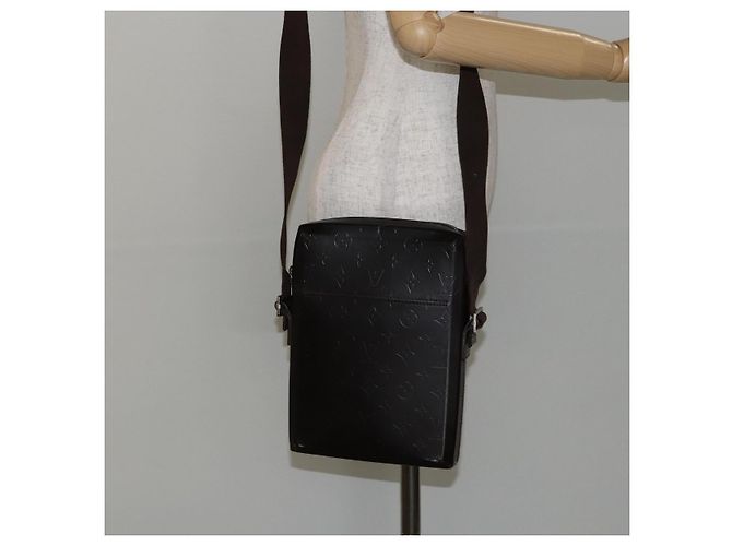 LOUIS VUITTON Bolsa de Hombro Bobby de Encaje Monograma Marrón M46520 LV Auth bs29730 Castaño - vista 23