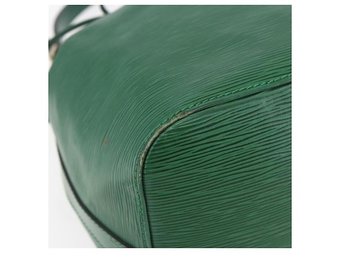 Noe LOUIS VUITTON Borsa a Spalla Petit Noé Epi Verde M44104 LV Auth 147274 - vista 14