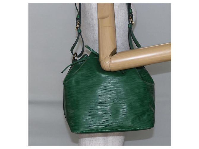 Noe LOUIS VUITTON Borsa a Spalla Petit Noé Epi Verde M44104 LV Auth 147274 - vista 20