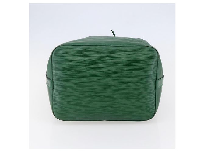 Noe LOUIS VUITTON Borsa a Spalla Petit Noé Epi Verde M44104 LV Auth 147274 - vista 5