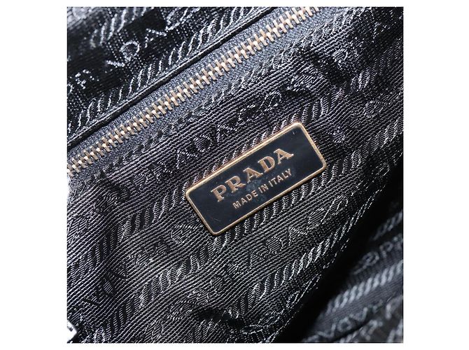 PRADA Borsa a mano in nylon nero e oro Auth 151341 D'oro - vista 19