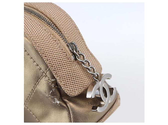 Pochette in pelle CHANEL Paris Biarritz oro CC Auth BA8468 D'oro - vista 9